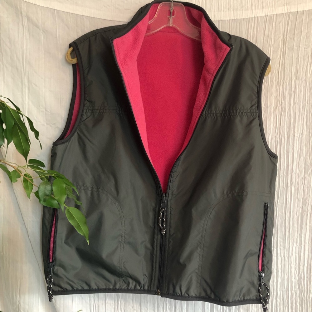 ADIRONDAK TRADING Co size M hot pink/gray fleece vest REVERSIBLE